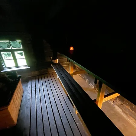 Puhkemaja Salu Jahimaja *